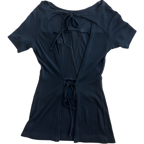 Vintage Black Top - Picture 2 of 6